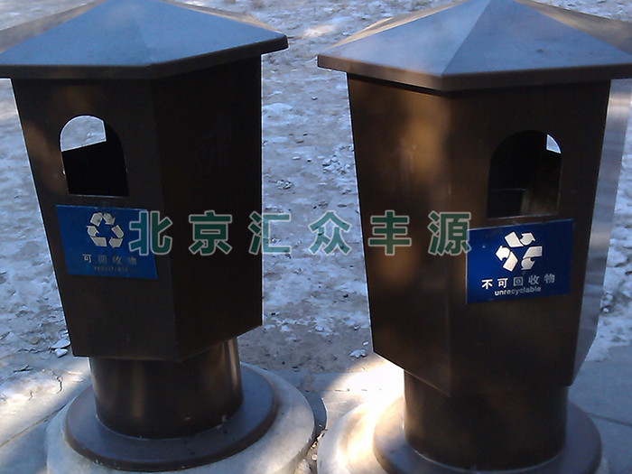 北京天壇公園園林垃圾桶安裝施工項目
